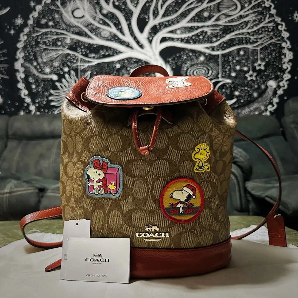 Coach Peanuts Snoopy Backpack Leather Backpack with Cartoon Patches - Picture 5 of 16